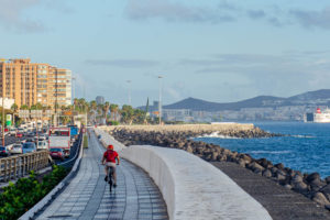 ciclista Avenida Marítima las Palmas